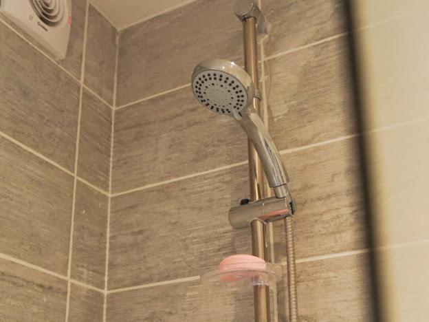 Home In Speke- 8 Mins Walk To Airport Εξωτερικό φωτογραφία